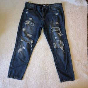 BOYFRIEND JEANS